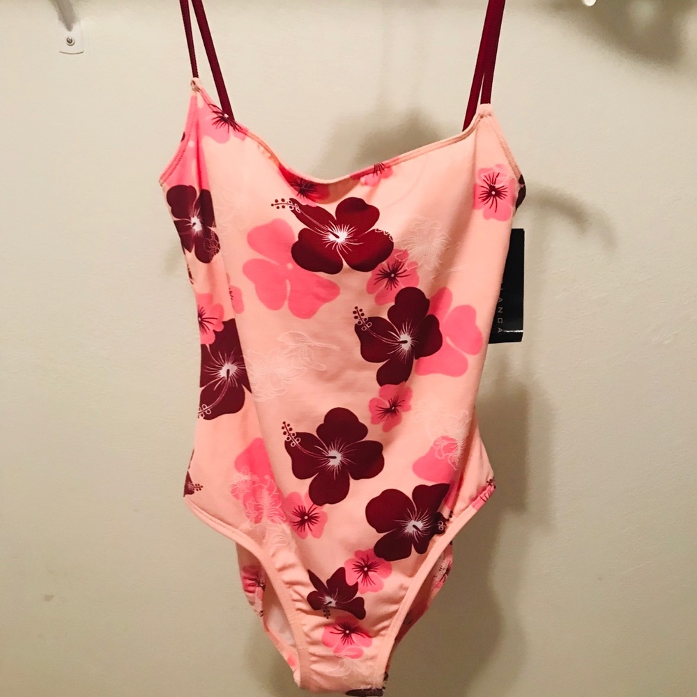 LaBlanca 1 piece fully lined swimsuit. Pretty Pink